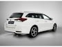 Toyota Auris Touring Sports 1.8 Hybrid Dynamic Ultimate | Stoelverwarming | Buitenspiegels Elektrisch Verstel/inklapbaar | Cruise Control | Climate Control | Achteruitrijcamera | Parkeersensoren voor+achter | 17" Velgen |