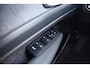 Volvo C40 Recharge Core 69 kWh|Camera|Panoramadak|Carplay|Navi|