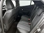 Peugeot 2008 SUV Allure Pack 130pk | Navigatie via Apple Carplay / Android Auto | Achteruitrijcamera | 3D Cockpit | Climate Control | Cruise Control | Led koplampen | Parkeersensoren | Keyless start | Bluetooth | DAB+ radio | Donker getint glas | 17" lichtmetalen velgen |