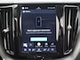 Volvo XC60 2.0 T6 Plug-in hybrid AWD Plus Dark | SOH 98% | 360 Camera | Trekhaak | Harman/Kardon Audio | Ele. verstelbare stoelen + geheugen | Panoramadak | Stuur/Stoelverwarming | Ele.kofferdeksel |
