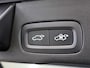 Volvo XC60 2.0 T6 Plug-in hybrid AWD Plus Dark | SOH 98% | 360 Camera | Trekhaak | Harman/Kardon Audio | Ele. verstelbare stoelen + geheugen | Panoramadak | Stuur/Stoelverwarming | Ele.kofferdeksel |