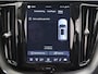 Volvo XC60 2.0 T6 Plug-in hybrid AWD Plus Dark | SOH 98% | 360 Camera | Trekhaak | Harman/Kardon Audio | Ele. verstelbare stoelen + geheugen | Panoramadak | Stuur/Stoelverwarming | Ele.kofferdeksel |