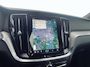 Volvo V60 2.0 T6 Plug-in hybrid AWD Plus Dark l Verwarmbare Voorruit l Trekhaak l 360 camera l