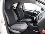 Peugeot 108 1.0 VTi Active | AUTOMAAT | AIRCONDITIONING | APPLE CARPLAY / ANDROID AUTO | LICHTMETALEN VELGEN | CAMERA