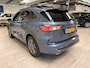Ford Kuga 2.5 PHEV 225 pk ST-Line | Pano | Adapt. cruise | El. a. klep | Stoelverw. | SOH 89,3% | 18" | 100% dealer onderh. |