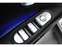 Hyundai Ioniq 5 Connect 77,4 kWh | SOH 100% / Elektrische achterklep / Rondomzicht camera / Warmtepomp / Climate control / Stuur- Stoel & Achterbank verwarming / Adaptief cruise control / | Achteruitrijcamera | Apple Carplay/Android Auto|telefoonintegratie premium | Elektrisch bedienbare achterklep