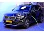 Volvo XC40 1.5 T4 Recharge 155kW/211pk DCT7 Inscription PANORAMADAK + EL.TREKHAAK + ADAPT.CRUISE + PILOT ASSIST + EL.STOELEN + BLIS + NAPPA LEDER + NAVI SENSUS + LANE ASSIST + ACHTERUITRIJCAMERA + KEYLESS ENTRY&GO + PARKSENSOREN V&A + 19” LM-VELGEN!!
