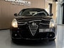 Alfa Romeo Giulietta 1.4 T Distinctive Clima | Navi | Cruise control | 16" | PDC | Led | Nieuwe Distributieriem
