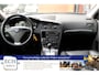 Volvo S60 2.4 140 pk Drivers Edition, Leer, Trekhaak