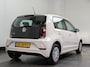 Volkswagen Up! 1.0 BMT move l Elektr. Spiegels en ramen l Airco l Multi Media Systeem l Centr. Portiervergr. afstand l ESP l Slechts 60dkm! l