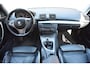 BMW 1-Serie 116i High Executive '05 Motor loopt rauw