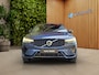 Volvo XC60 2.0 T8 Plug-in hybrid AWD Ultimate Dark | Polestar optimalisatie | Dealer onderhouden | SOH 96% | Trekhaak | 360 Cam | Pano | HUD