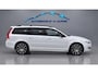 Volvo V70 2.0 T4 Inscr. Ed. | Pano | Trekhaak | Cruise | Navi |