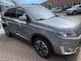 Suzuki Vitara 1.4 Boosterjet Stijl. Automaat , panoramadak, achteruitrijcamera.
