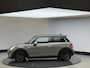 MINI Cooper 3-Deurs 1.5 Business | 17'' lm velgen | Key less entry | Stoel verw | Clima