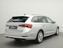 Skoda Octavia Combi 1.4 TSI iV PHEV Business Edition 204 pk DSG | Dealer onderhouden | LED | Navigatie | Climate control | Cruise Control | Verwarmd Stuurwiel