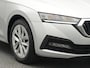Skoda Octavia Combi 1.4 TSI iV PHEV Business Edition 204 pk DSG | Dealer onderhouden | LED | Navigatie | Climate control | Cruise Control | Verwarmd Stuurwiel