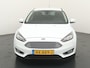 Ford Focus 125PK Titanium Edition 5DRS | Trekhaak | Privacy glass | 17-inch | All seasonsbanden |