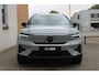 Volvo EX40 Single Motor Extended Range Ultra Black Ed. 82 kWh | Apple Carplay/Android Auto | Electronic climate control | Panoramadak | 20" lichtmetalen velgen | Voorstoelen verwarmd | Warmtepomp |