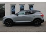 Volvo EX40 Single Motor Extended Range Ultra Black Ed. 82 kWh | Apple Carplay/Android Auto | Electronic climate control | Panoramadak | 20" lichtmetalen velgen | Voorstoelen verwarmd | Warmtepomp |