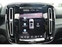 Volvo EX40 Single Motor Extended Range Ultra Black Ed. 82 kWh | Apple Carplay/Android Auto | Electronic climate control | Panoramadak | 20" lichtmetalen velgen | Voorstoelen verwarmd | Warmtepomp |