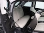 Fiat 500 3+1 La Prima 42 kWh | Panoramisch dak | 94% accu score | Stoelverwarming | Lane assist |