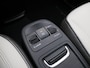 Fiat 500 3+1 La Prima 42 kWh | Panoramisch dak | 94% accu score | Stoelverwarming | Lane assist |