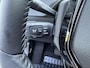 Peugeot 2008 Allure 1.2 Hybrid 145 e-DSC6 | Apple Carplay/Android Auto | Draadloze Telefoonoplader | Dodehoek Detectie | Adaptief Cruise Control | Lichtmetalen Velgen 17 Inch