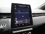 Renault Clio 1.6 E-Tech Full Hybrid 145 esprit Alpine | Adaptieve Cruise Control | Blind Spot Warning | Camera | PDC Voor + Achter | Keyless | 9,3" Full-Map Navigatie i.c.m. 10" Digitaal Instrumentenpaneel | 17" LMV 'La Fleche' | Sportstoelen | Draadloze Apple Carplay & Android Auto