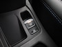 Renault Clio 1.6 E-Tech Full Hybrid 145 esprit Alpine | Adaptieve Cruise Control | Blind Spot Warning | Camera | PDC Voor + Achter | Keyless | 9,3" Full-Map Navigatie i.c.m. 10" Digitaal Instrumentenpaneel | 17" LMV 'La Fleche' | Sportstoelen | Draadloze Apple Carplay & Android Auto