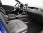Renault Clio 1.6 E-Tech Full Hybrid 145 esprit Alpine | Adaptieve Cruise Control | Blind Spot Warning | Camera | PDC Voor + Achter | Keyless | 9,3" Full-Map Navigatie i.c.m. 10" Digitaal Instrumentenpaneel | 17" LMV 'La Fleche' | Sportstoelen | Draadloze Apple Carplay & Android Auto