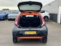 Toyota Aygo 1.0 VVT-i x-JBL 1e eign. Climate control, Apple Carplay en/of Android auto Navigatie, Achteruitrijcamera, Privacy glass, Lichtmetalen velgen