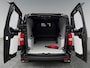 Peugeot e-Expert EV L3 75kWh 136pk STX SPORT | Lederen bekleding STX | STX Pakket | Dakspoiler | Sideskirts | 18 inch zwarte velgen | City NAVI Pakket | Comfort Pakket | Exterieur Pakket | Full ECO LED verlichting | Winter Pakket | Dubbele schuifdeur | Houten afwerking laadruimte | Scheidingswand comfort met raam | Reservewiel