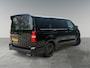 Peugeot e-Expert EV L3 75kWh 136pk STX SPORT | Lederen bekleding STX | STX Pakket | Dakspoiler | Sideskirts | 18 inch zwarte velgen | City NAVI Pakket | Comfort Pakket | Exterieur Pakket | Full ECO LED verlichting | Winter Pakket | Dubbele schuifdeur | Houten afwerking laadruimte | Scheidingswand comfort met raam | Reservewiel