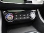 MG MG ZS EV Luxury 45 kWh | Automaat | Panoramadak | Leder | Navigatie | Airco | Achteruitrijcamera | Apple Carplay / Android Auto | Stoelverwarming | Lichtmetalen Velgen |