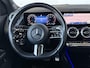 Mercedes-Benz GLA 180 AMG Line | Panoramaschuifdak | Night| Achteruitrijcamera | Dodehoekassistent |
