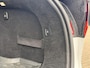 Volvo V90 Cross Country B5 AWD Automaat Plus | Panoramadak | Harman Kardon audio | Semi elektrisch wegklapbare trekhaak | 20" Lichtmetalen velgen | Standkachel met timer | Verwamrde voorstoelen, achterbank & stuurwiel | Adaptieve Cruise Control | Getint glas achter