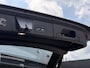 Volvo V90 Cross Country B5 AWD Automaat Plus | Panoramadak | Harman Kardon audio | Semi elektrisch wegklapbare trekhaak | 20" Lichtmetalen velgen | Standkachel met timer | Verwamrde voorstoelen, achterbank & stuurwiel | Adaptieve Cruise Control | Getint glas achter