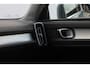 Volvo XC40 T4 211PK Automaat Plug-in hybrid Plus Bright Harman Kardon Audio / DAB+ / Apple Carplay / |Elektrisch bedienbare voorstoelen met geheugen op bestuurdersstoel / 18" lichtmetalen velgen