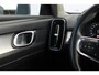 Volvo XC40 T4 211PK Automaat Plug-in hybrid Plus Bright Harman Kardon Audio / DAB+ / Apple Carplay / |Elektrisch bedienbare voorstoelen met geheugen op bestuurdersstoel / 18" lichtmetalen velgen