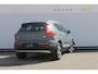 Volvo XC40 T4 211PK Automaat Plug-in hybrid Plus Bright Harman Kardon Audio / DAB+ / Apple Carplay / |Elektrisch bedienbare voorstoelen met geheugen op bestuurdersstoel / 18" lichtmetalen velgen