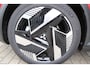 Mitsubishi Eclipse Cross Intense+ 87 kWh Zwart dak