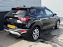 Kia Stonic 1.0 T-GDi MHEV DynamicPlusLine Navigatie, Achteruitrijcamera, Climate control, Smart Key, Cruise control, Nieuw geleverd, 1e eign. Dealeronderhouden