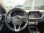 Kia Stonic 1.0 T-GDi MHEV DynamicPlusLine Navigatie, Achteruitrijcamera, Climate control, Smart Key, Cruise control, Nieuw geleverd, 1e eign. Dealeronderhouden