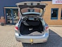 Toyota Avensis 1.6 VVTI DYNAMIC, Trekhaak, Stoelverw, +Winterset