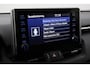 Toyota RAV4 2.5 Hybrid 2WD Bi-Tone | Navigatie | Leder | Apple Carplay / Android Auto | Stoelverwarming | Keyless | Adaptive Cruise | Clima | Parkeersensoren voor/achter | Camera | 18 inch