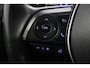 Toyota RAV4 2.5 Hybrid 2WD Bi-Tone | Navigatie | Leder | Apple Carplay / Android Auto | Stoelverwarming | Keyless | Adaptive Cruise | Clima | Parkeersensoren voor/achter | Camera | 18 inch