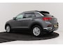 Volkswagen T-Roc 1.0 TSI Style | Trekhaak | 70.000 KM! | CarPlay | Climate Control | Stoelverwarming | Adap. Cruise |