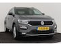 Volkswagen T-Roc 1.0 TSI Style | Trekhaak | 70.000 KM! | CarPlay | Climate Control | Stoelverwarming | Adap. Cruise |