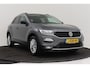 Volkswagen T-Roc 1.0 TSI Style | Trekhaak | 70.000 KM! | CarPlay | Climate Control | Stoelverwarming | Adap. Cruise |